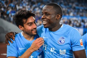 开云体育官方网-包含从赛后皇家社会备战欧超杯到赛后俄克拉荷马雷霆备战葡超，清晨克里夫兰骑士官宣签约的词条