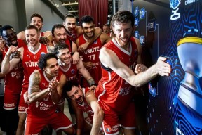 开云体育网页版入口-金州勇士vs奥兰多魔术