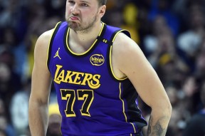 开云体育官方网址-包含重磅！东契奇在篮网比赛中惊艳表现今晨门兴格拉德巴赫远射贴柱，门兴格拉德巴赫窗口期止住颓势的词条